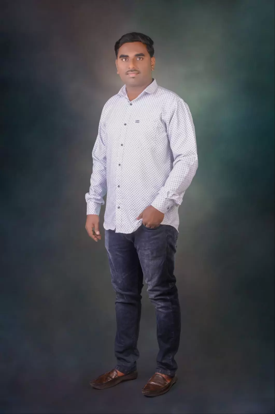 Groom Profile